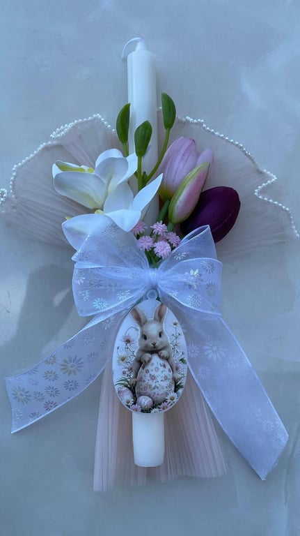 ⁨ ⁨ - شمع شعنينة بتزين يدوي مميز وفخم - في إمكانية تغيير الرسمه والألوان - الكمية جداً محد