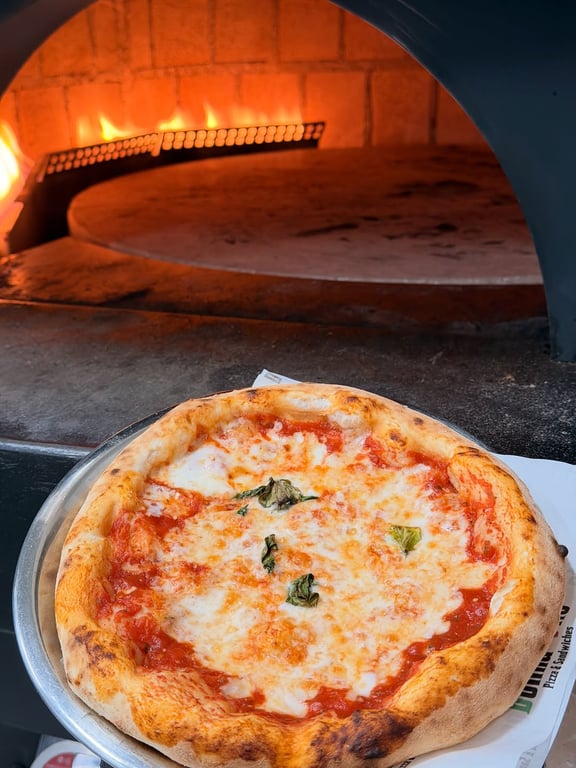 #pizza #margarita #italianfood