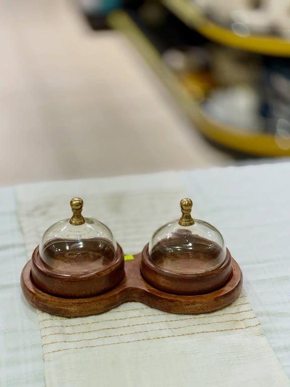 تفاصيل صغيرة لكنها تعطي ضيافة العيد فخامة كبيرة 🤎😍.