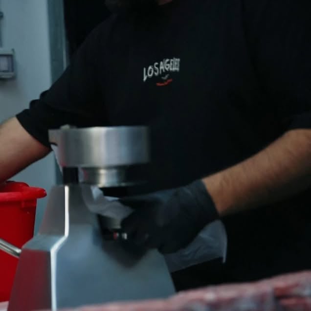 From making, to serving, to enjoying the best burger in the country🔥 #m24 #burger #m24burgerhouse #burgerlover
