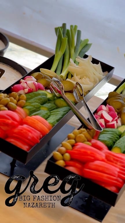 لمناسباتكو الخاصه والحلوه چريچ دائماً عنوانكم ☎️:‭04-6452954‬