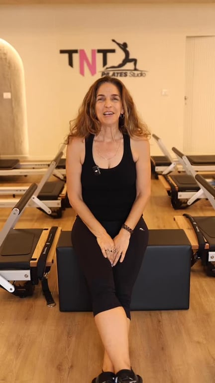 بتحلمي بجسم أقوى… مرونة وتنسيق وثبات ! في TNT Pilates، منقدملك تدريبات فيها تحديات ، بدون 